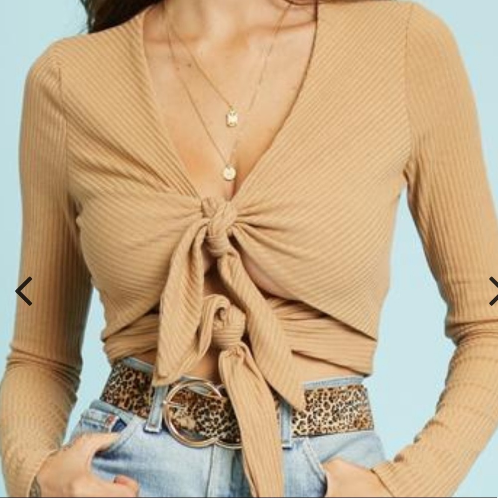 Etophe studios strong ties crop top size small